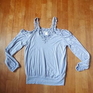 Venus Lace Cold Shoulder Top